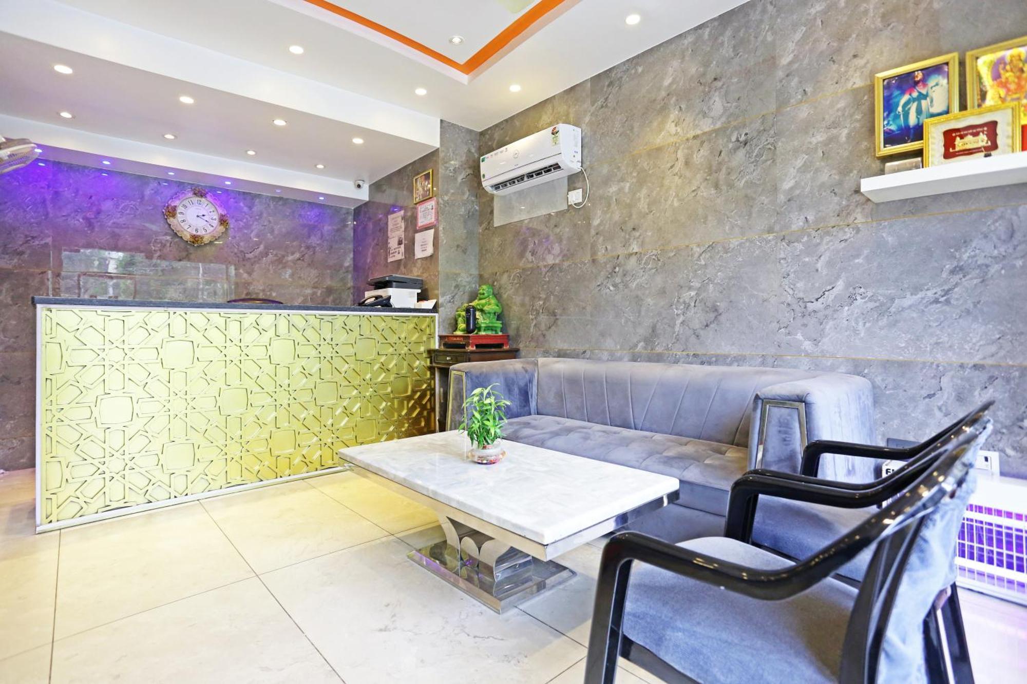 Hotel Preet Palace -5 Mints Walk From Nizamuddin Railway Station นิวเดลี ภายนอก รูปภาพ